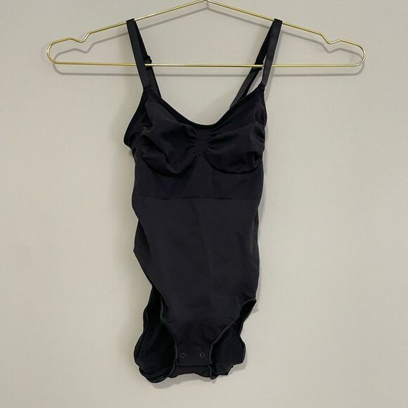 NWOT Skims Seamless Sculpt Brief Bodysuit S/M - Picture 3 of 5